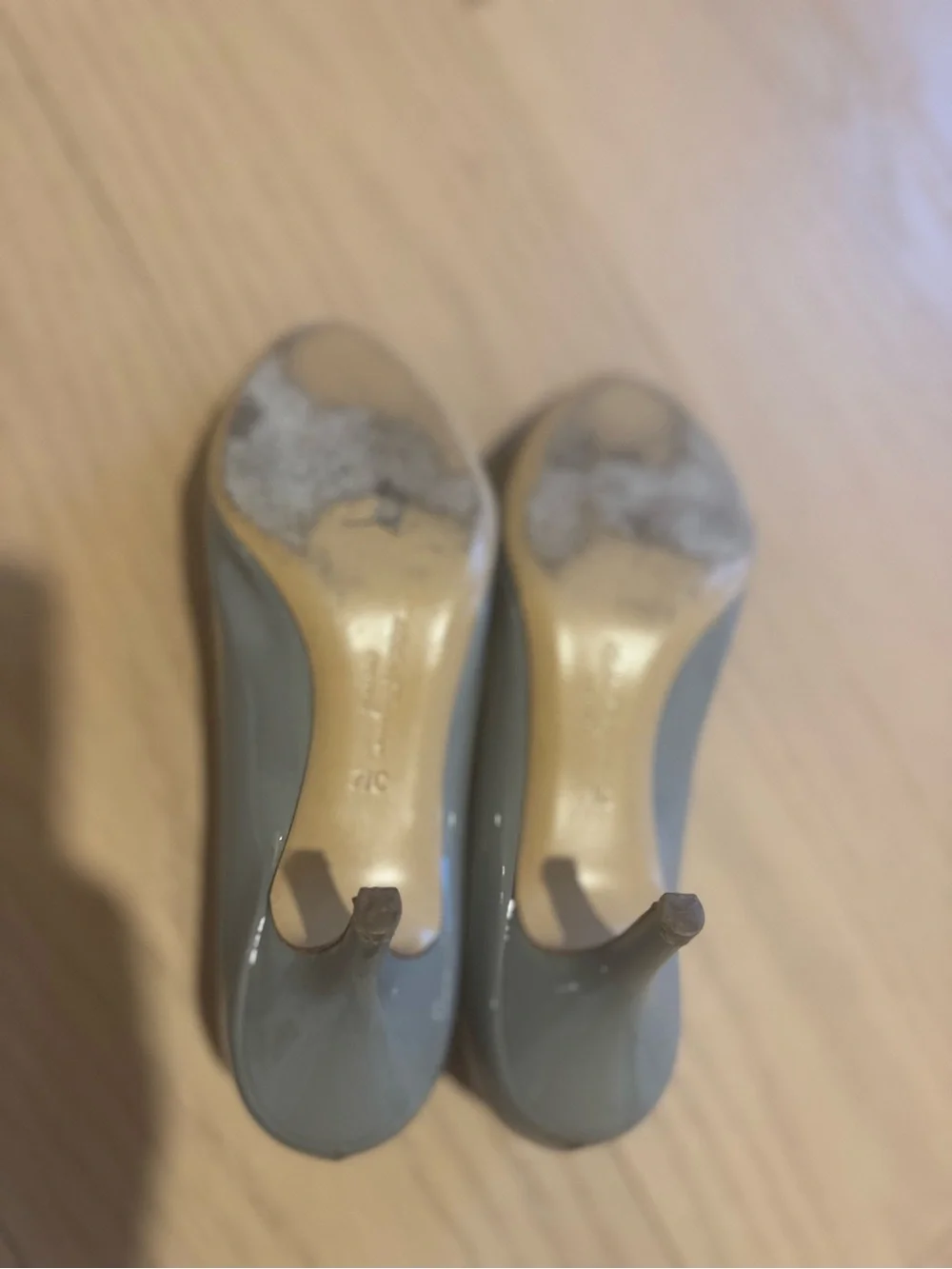 Salvatore Ferragamo Gray Patent Vara Bow Pumps with Gold Plaque